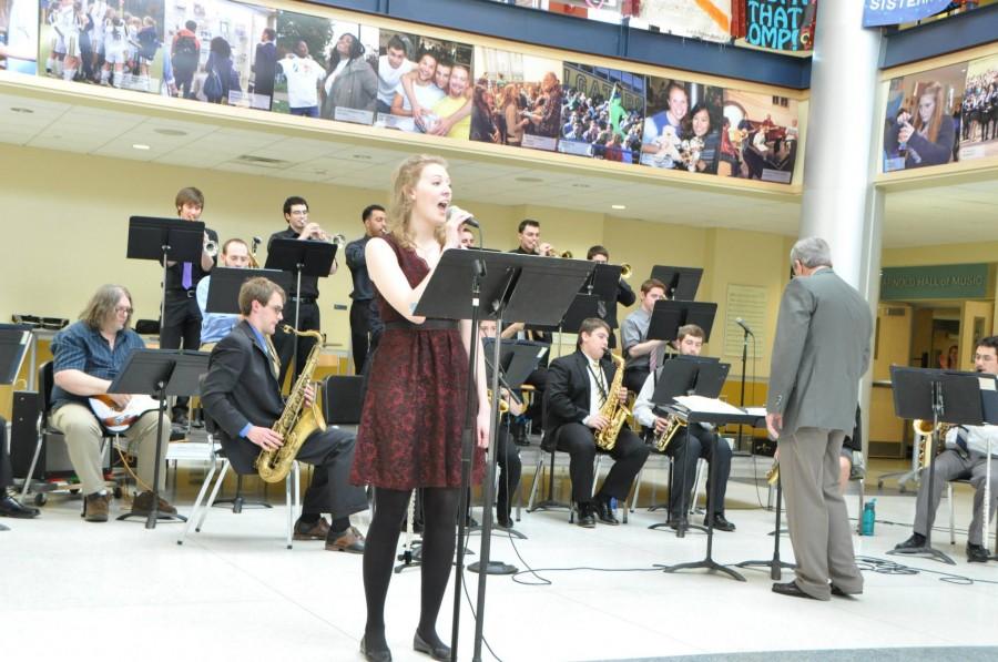ELLIOTT BARTELS/THE CAMPUS
Breana Gallagher, ’15, was the featured vocalist at the Jazz Band spring concert on Sunday, April 13 at 3:15 p.m. in the Campus
Center lobby.