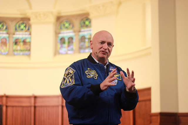 Astronaut+Mark+Kelly+speaks+in+Ford+Chapel+on+Wednesday%2C+April%2C+5%2C+2017.+Kelly+was+on+campus+as+the+recipient+of+the+2017+Gator+of+the+Year+Award+from+Allegheny+Student+Government.+