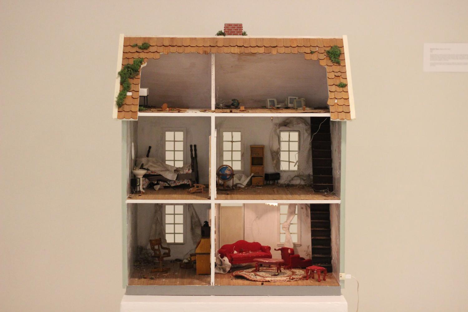 Nicholena Moon's '12 finished piece titled, Waste, from the 8 Hour Projects on September 2, 2017.