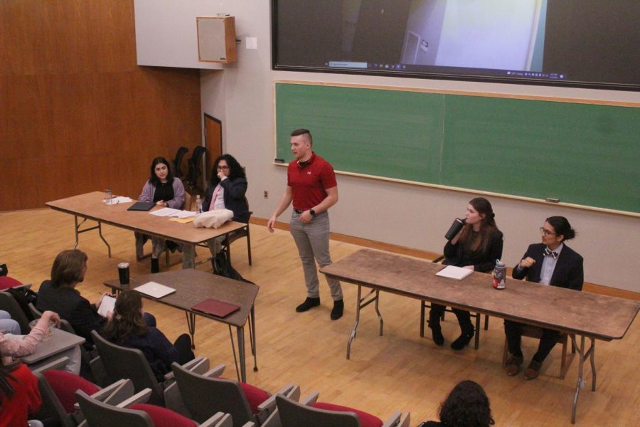 ASG candidates talk DEI, sustainability and administration relations at presidential debate