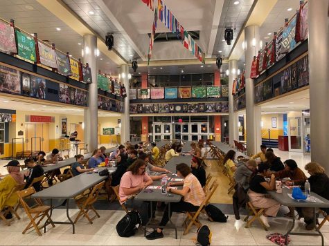 Bingo night teaches students about campus resources